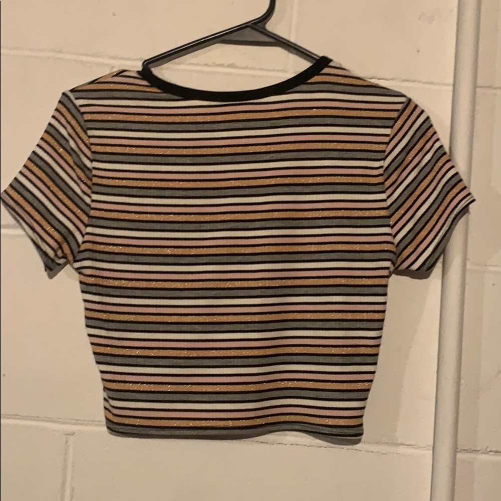 Crop top button down - Picture 2 of 2